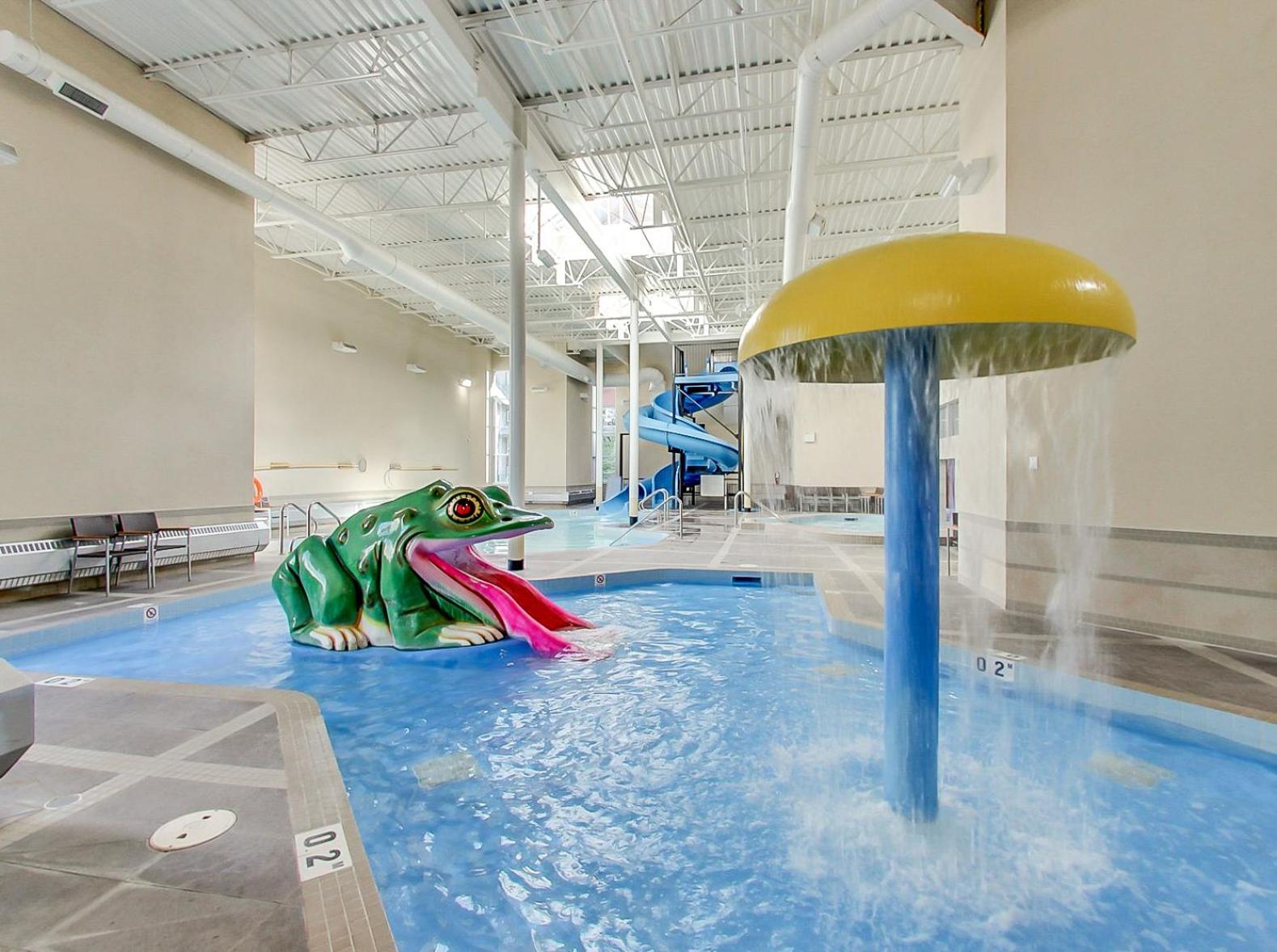 Outstanding Mountain Condo Waterslide And Hot Tub Managed By Little Sister Getaways Canmore Exteriör bild
